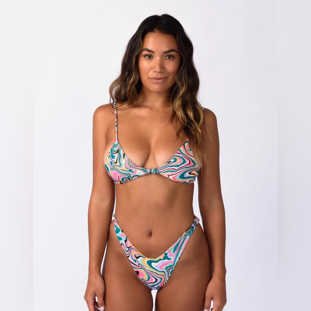 Skatie Swim